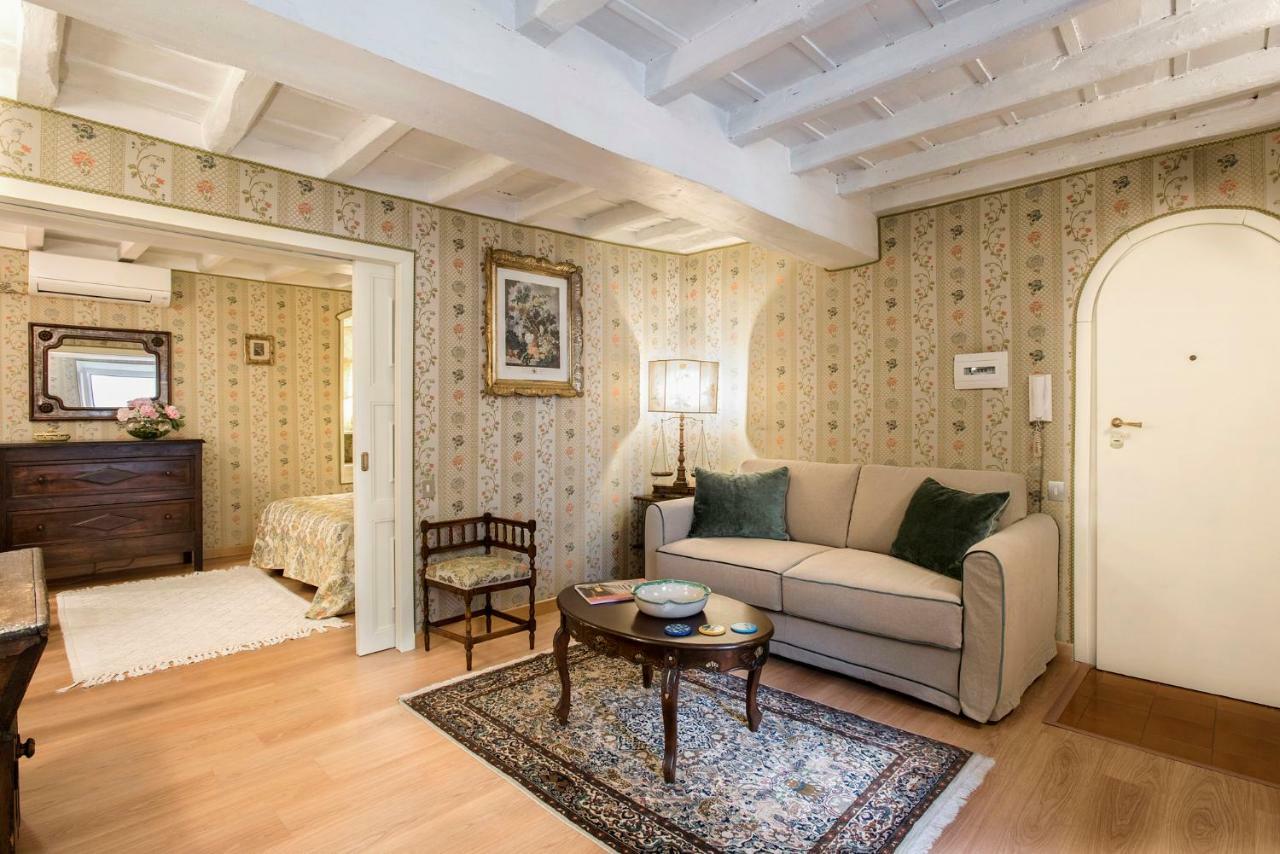 Trevinestrome - Exclusive Trevi Fountain View Apartment Eksteriør billede